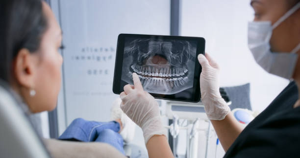 Licensed Wisdom Tooth Removal service in Hillsboro, IL - Dentist Open Now